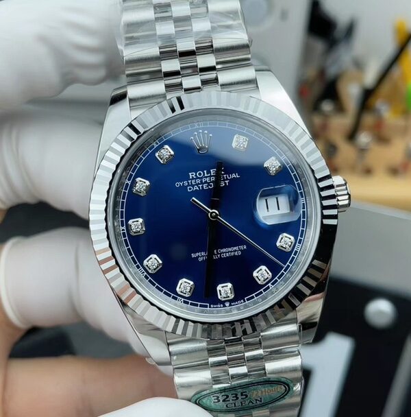 C Rolex Log 126300 Steel Belt Blue Disc