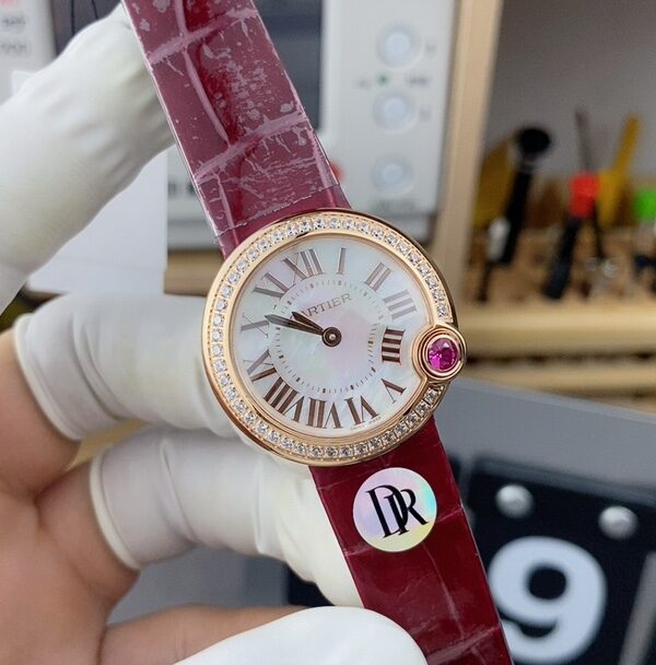 DR Cartier 30MM Diamond Ring Fritillary Face Confession Balloon Alligator Skin W6902651 Belt White Plate