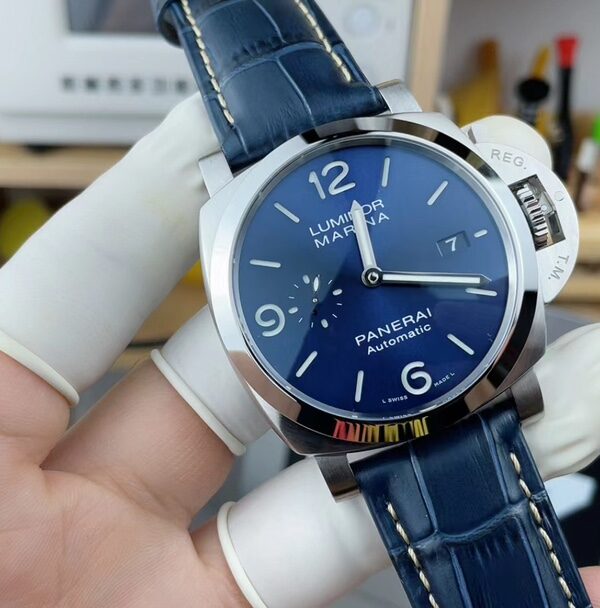 VS Panerai PAM0131 blue belt disc
