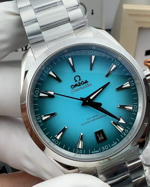 VS Omega Seahorse 150 Steel Strip Tiffany Blue