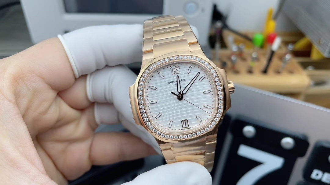 3K Patek Philippe women's Nautilus 7118 rose gold diamond ring steel belt white plate