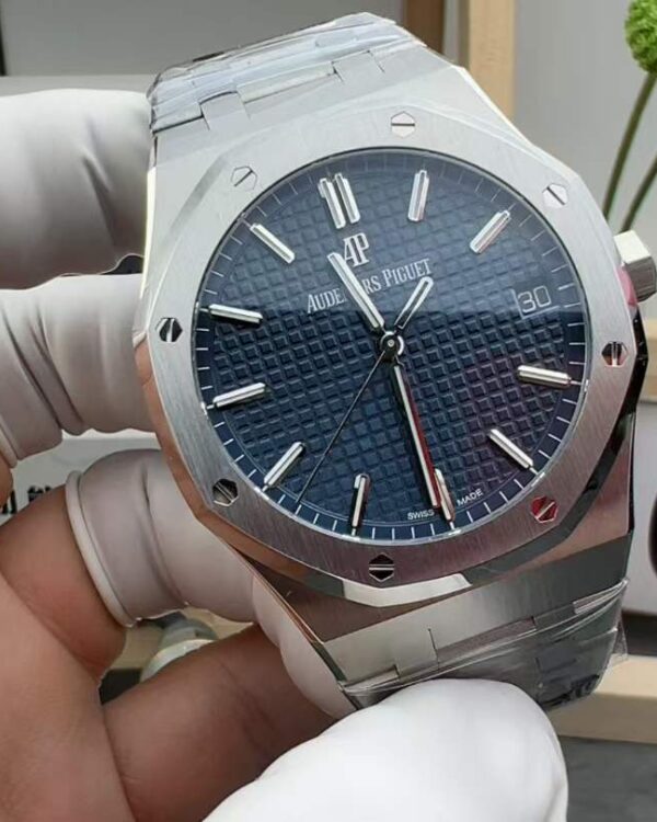 VS Audemars Piguet Royal Oak 15500 Steel Belt Blue Plate