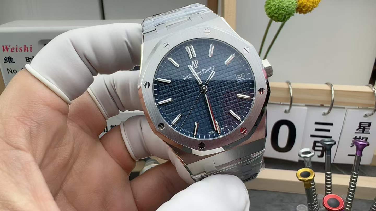 VS Audemars Piguet Royal Oak 15500 Steel Belt Blue Plate