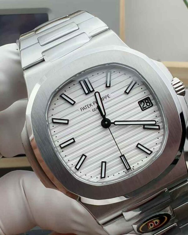 DDF Factory Patek Philippe Nautilus 5711 Steel Strip White Plate