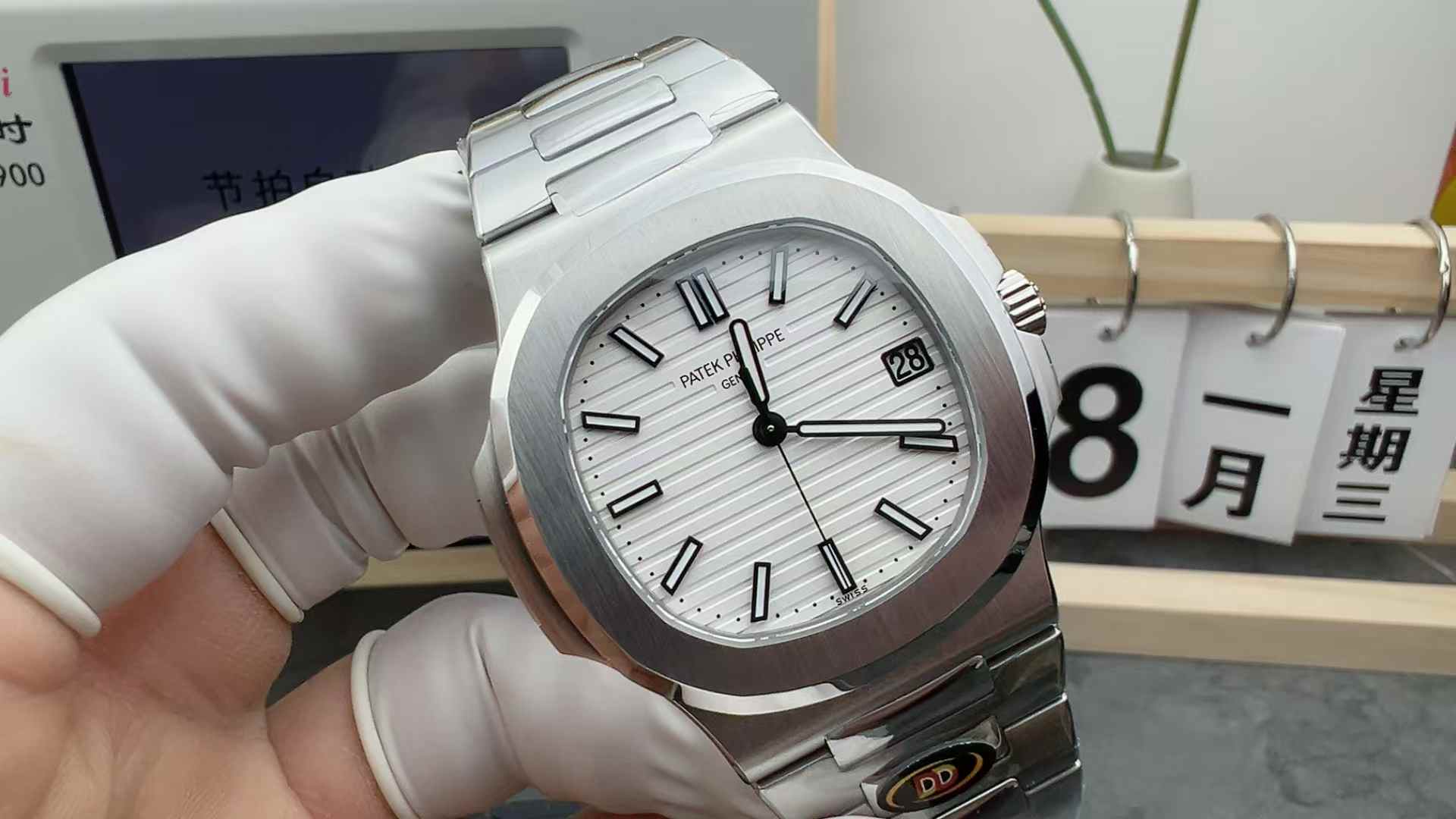 DDF Factory Patek Philippe Nautilus 5711 Steel Strip White Plate