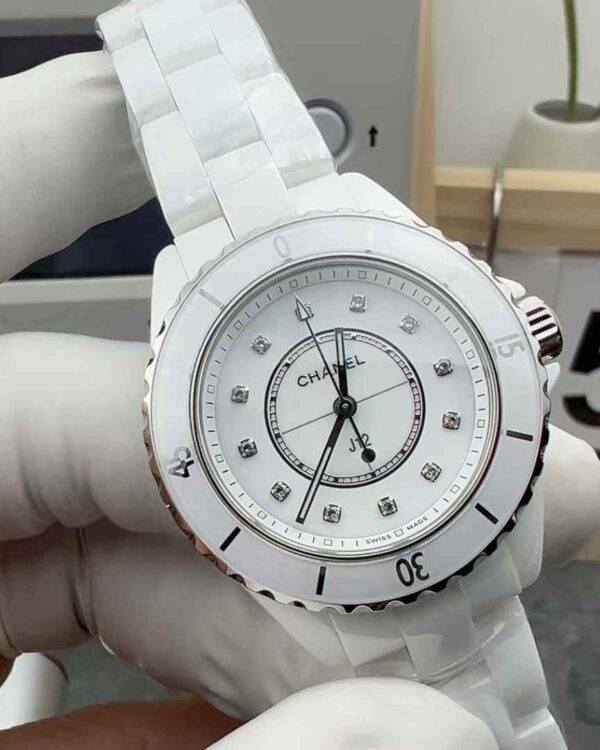 XF Factory Chanel white pottery small fragrance rubber belt white plate
