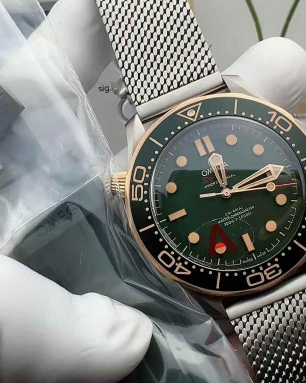 VS Factory Omega Seahorse 300 has no time to die