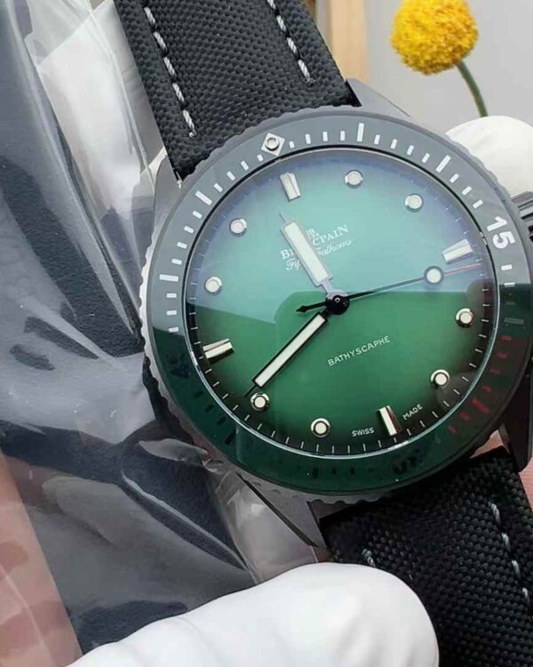 TW Factory Blancpain 50-moment aurora green ceramic ring 43.6MM canvas belt
