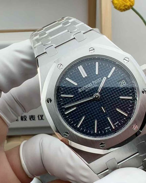ZF Factory Audemars Piguet Royal Oak 16202 blue-faced steel strip