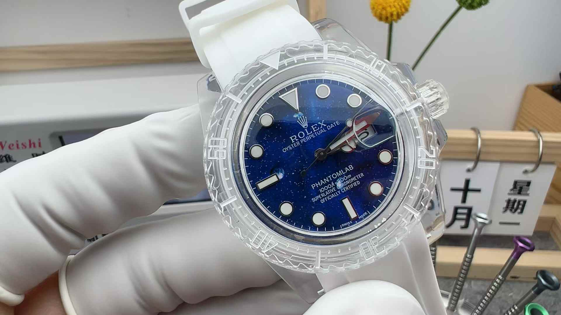 KZ Factory Rolex transparent crystal water ghost blue face star disk transparent ring 40MM white rubber belt