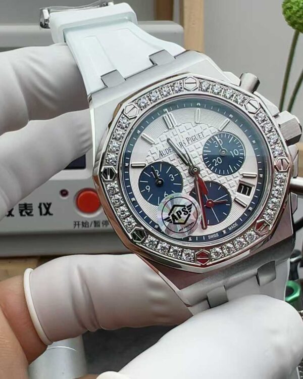 APS Factory Audemars Piguet Royal Oak 26231 Blue Eyes 37MM Prince Wen Same Model Women's Rubber Belt White Plate
